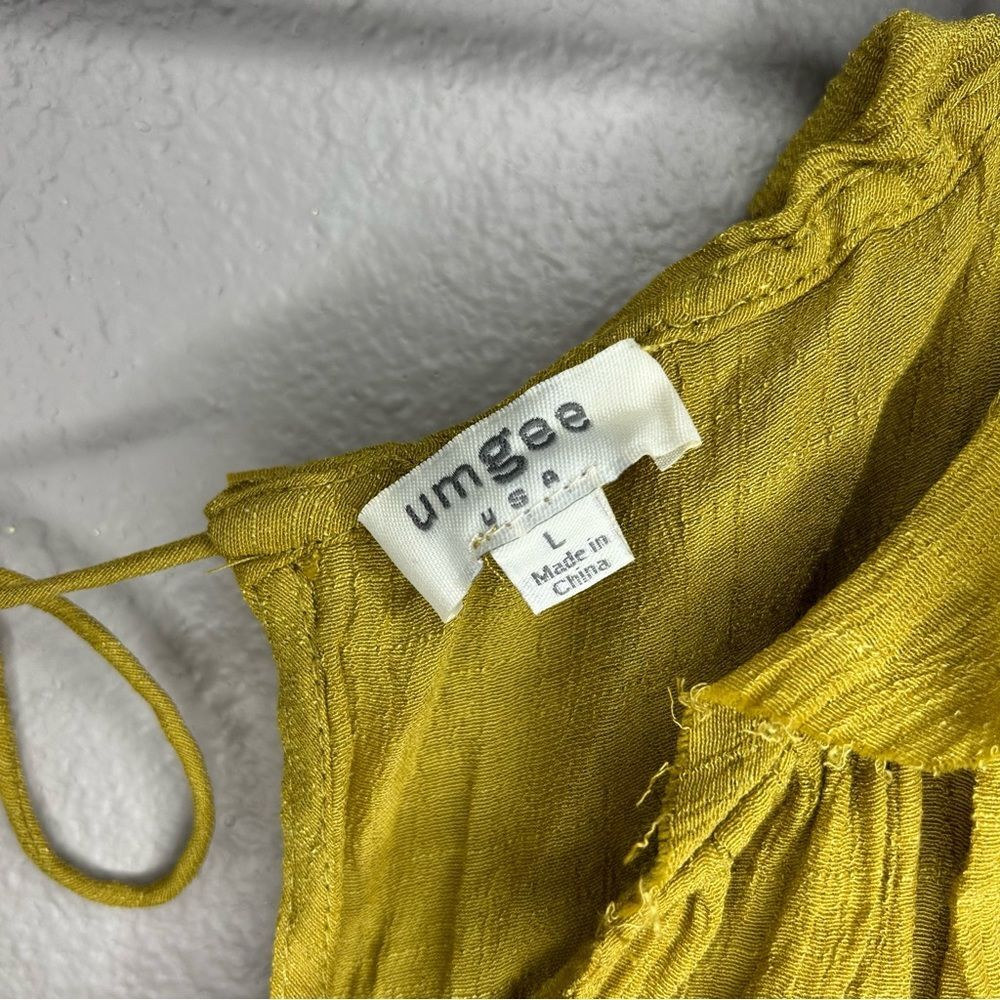 Umgee mustard yellow cold shoulder ruffle sleeve top size large - Picture 4 of 5